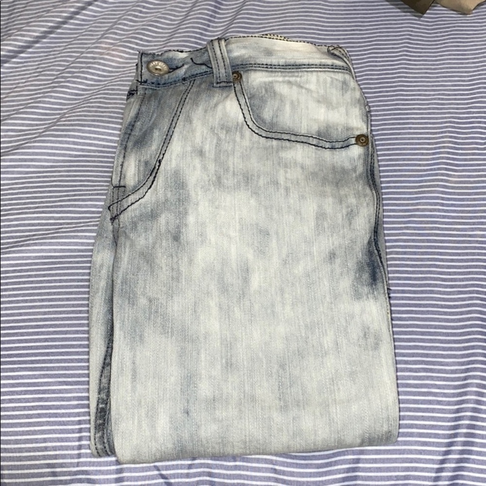 DKNY Skinny Washed Jeans